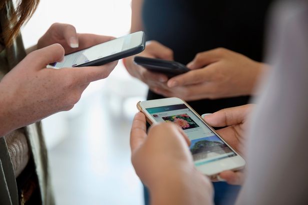 6 sebab mengapa kita perlu ada ‘sehari tanpa smart phone’!