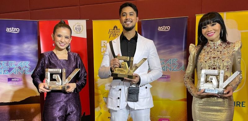SUKI LOW, ALIFF AZIZ & NIKI PALIKAT