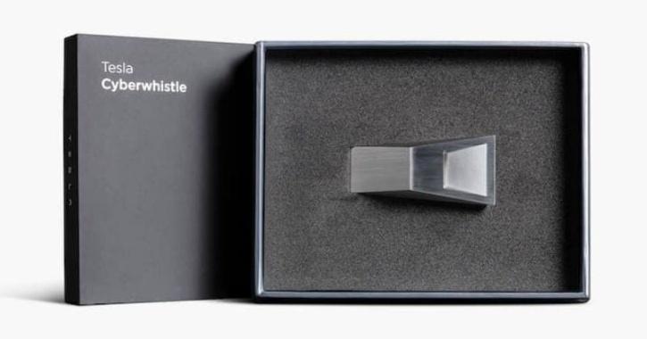 tesla_cyberwhistle_1_61a715811c325