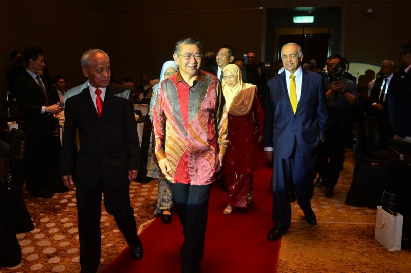 BISA SINAR HARIAN
