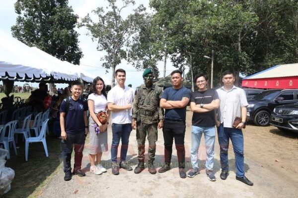 Tahniah! Leftenan Muda berbangsa Cina lulus latihan komando, terima beret hijau (2)