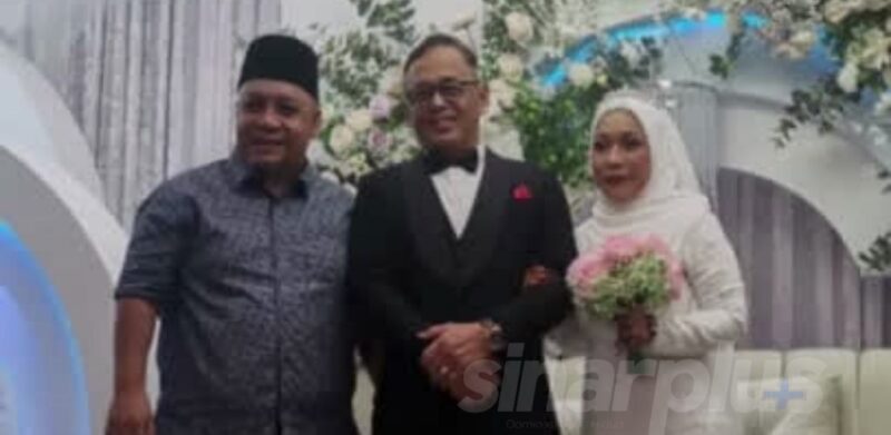 Tular video di atas pelamin Zainal Ariffin berkahwin (3)